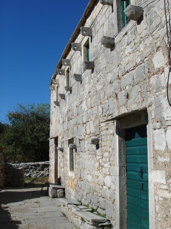 Trim Rooms And Apartments Lovište Exterior foto